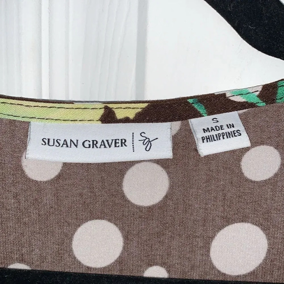 Susan Graver Floral Polka Dot Top - Picture 4 of 5